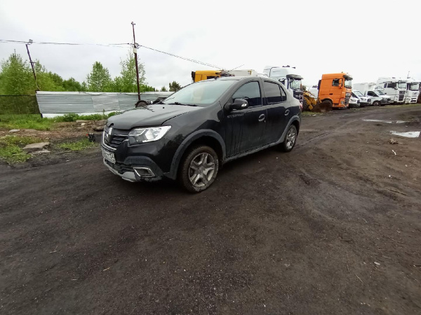 Renault Logan Stepway — Б/У, 2021 г. (Новосибирск, 136148 км)