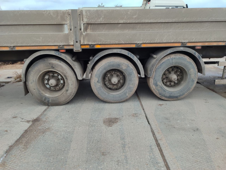 САВ (СпецАвто-Восток) 9318 Полуприцеп тяжеловоз 3 оси 931803E3 — Б/У, 2024 г.