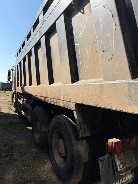 Shacman (Shaanxi) SX 8x4 Самосвал SX331863366 — Б/У, 2023 г.