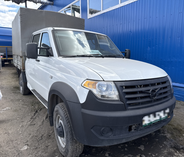 UAZ Profi Бортовой (Евроборт) — Б/У, 2022 г.