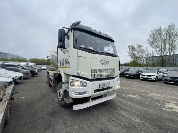 ПК ЮБО-СУМОТОРИ 4591 на шасси FAW CA 3250 6x4 Автобетоносмеситель 4591AB — Б/У, 2022 г.
