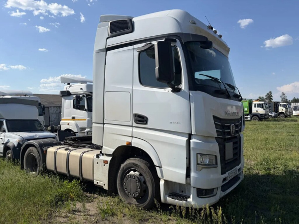 КамАЗ 54901 4x2 Седельный тягач 54901-92 АКПП — Б/У, 2023 г.