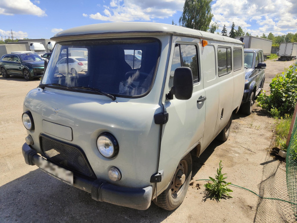 UAZ 7 мест 2.7 5MT — Б/У, 2024 г.