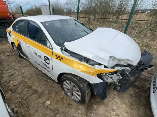 VOLKSWAGEN Fashion 1.5 AT — Б/У, 2022 г.