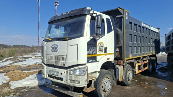 FAW J6 8x4 Самосвал СА3310Р66K24T4E5 — Б/У, 2023 г.