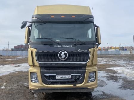 Shacman (Shaanxi) SX 6x4 Седельный тягач SX42584V324 — Б/У, 2023 г.