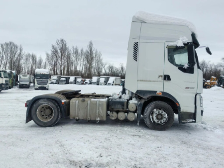 CHENGLONG H7 4x2 Седельный тягач LZ4181H7AB — Б/У, 2024 г.