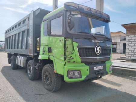 Shacman (Shaanxi) SX 8x4 Самосвал SX331863366 — Б/У, 2024 г.