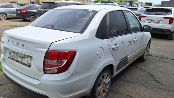 LADA Comfort 23 1.6 90hp 5MT — Б/У, 2023 г.