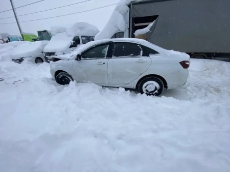 LADA VESTA Седан Life 1.6 106hp 5MT — Б/У, 2023 г.