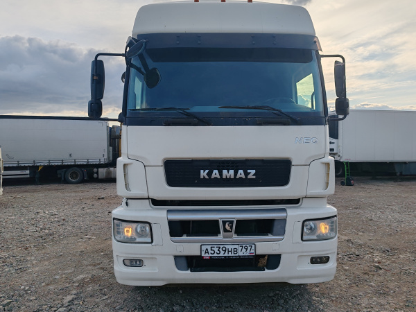 КамАЗ 5490 4x2 Седельный тягач 5490-S5 — Б/У, 2020 г.