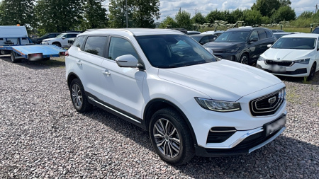 GEELY Luxury 1.5T 6AT 2WD — Б/У, 2023 г.
