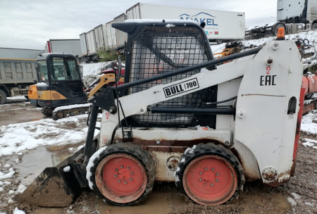 Bull SL Мини погрузчик SL700 — Б/У, 2023 г.