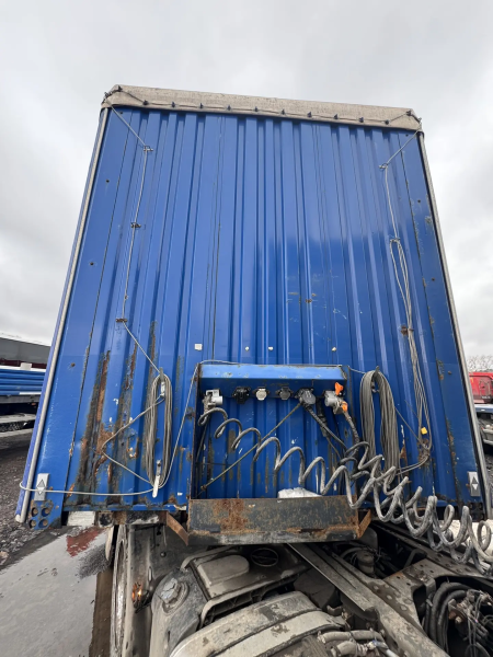 НефАЗ 93341 Полуприцеп шторный — Б/У, 2019 г.