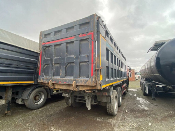 Howo ZZ 8x4 Самосвал ZZ3407S3867E — Б/У, 2022 г.