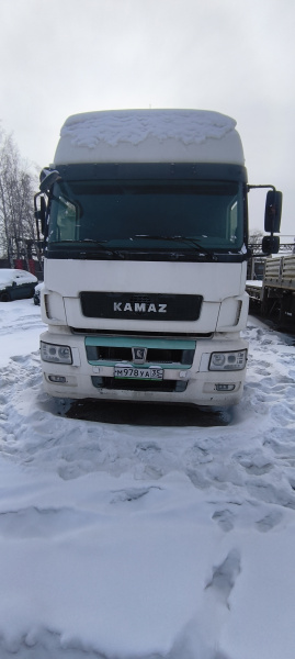 КамАЗ 5490 4x2 Седельный тягач 5490-014-87 — Б/У, 2015 г.