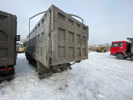 Shacman (Shaanxi) SX 8x4 Самосвал SX33186T366 — Б/У, 2022 г.