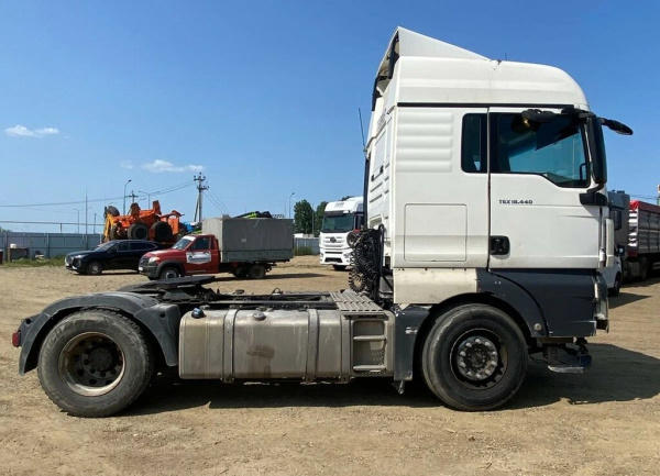 MAN TGX 4x2 Седельный тягач 18.440 4x2 BLS — Б/У, 2019 г.
