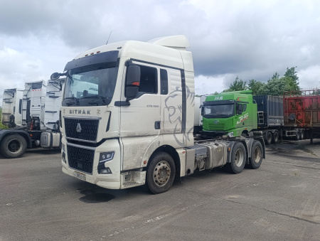 SITRAK C7H 6x4 Седельный тягач ZZ4256V324HE1B — Б/У, 2024 г.