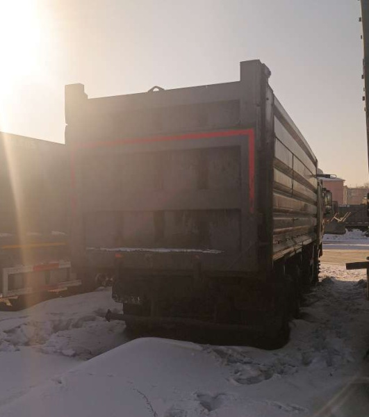 Shacman (Shaanxi) SX33186T366C — Б/У, 2021 г.