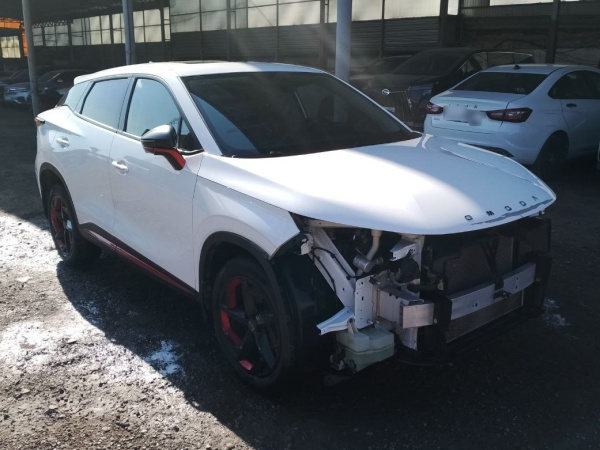OMODA Ultimate 1.5 CVT (I Поколение) — Б/У, 2023 г.