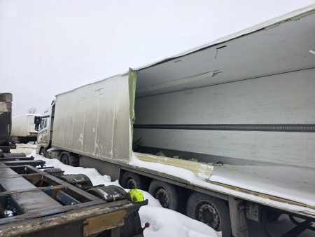 Schmitz Cargobull SKO24 Полуприцеп изотермический/рефрижератор SCB S3B — Б/У, 2021 г.