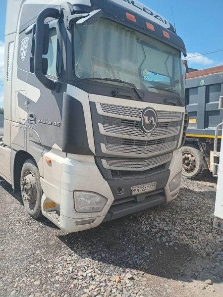 VALDAI 45 4x2 Седельный тягач FB2R13 — Б/У, 2024 г.