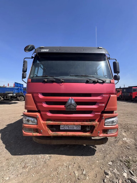 Howo ZZ 6x4 Самосвал ZZ3327S3847E — Б/У, 2021 г.