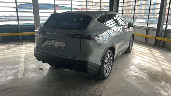Jetour Luxury 1.5T (147hp) 6DCT 2WD (I Поколение) — Б/У, 2024 г.