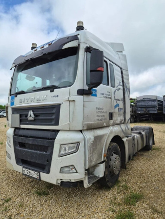 SITRAK C7H 4x2 Седельный тягач ZZ4186V361HE — Б/У, 2023 г.
