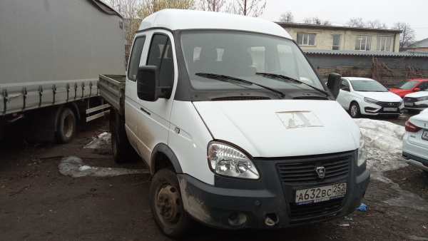 GAZ Борт 6 мест Стандартное шасси 4x4 Бензин (Evotech) — Б/У, 2023 г.