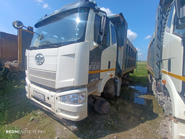 FAW J6 6x6 Самосвал CA3250P66K24L1TE5 — Б/У, 2022 г.