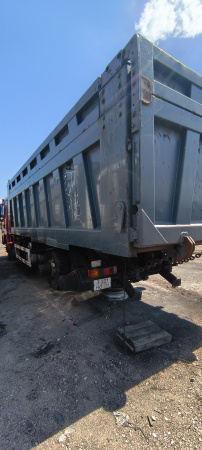 Shacman (Shaanxi) SX 8x4 Самосвал SX331863366 — Б/У, 2023 г.