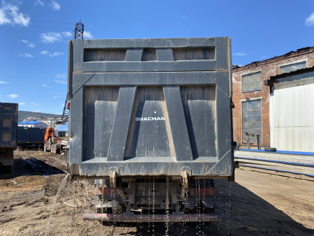 Shacman (Shaanxi) SX 8x4 Самосвал SX33186V366 — Б/У, 2023 г.