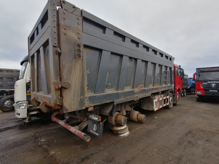 Shacman (Shaanxi) SX 8x4 Самосвал SX33186W366C — Б/У, 2023 г.