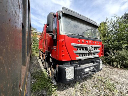 HONGYAN CQ3406HV39 8x4 Самосвал — Б/У, 2021 г.