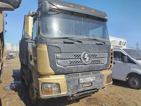 Shacman (Shaanxi) SX32586T384 6x4 Самосвал — Б/У, 2021 г.