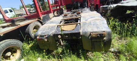 Shacman (Shaanxi) SX 6x6 Седельный тягач SX42586V385 — Б/У, 2023 г.