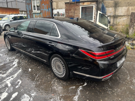 GENESIS 5.0 T-GDI 8AT 4WD — Б/У, 2021 г.