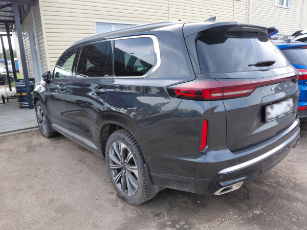 EXEED President 7 мест 2.0T 8AT 4WD (I Поколение, рестайлинг) — Б/У, 2024 г.