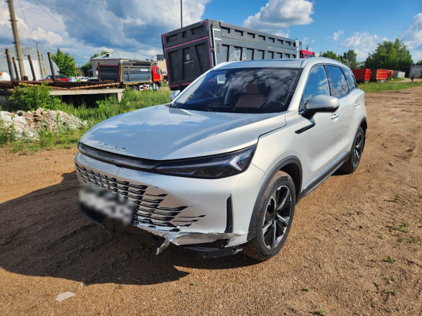 BAIC Luxury Pro 1.5T DCT (I Поколение) — Б/У, 2024 г.