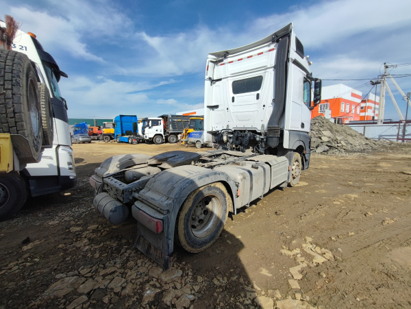 MERCEDES-BENZ Actros 1848LS 4x2 Седельный тягач — Б/У, 2023 г.
