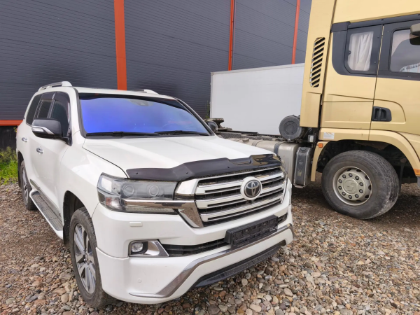 Toyota LAND CRUISER 200 Executive 4.5d АКП — Б/У, 2017 г.