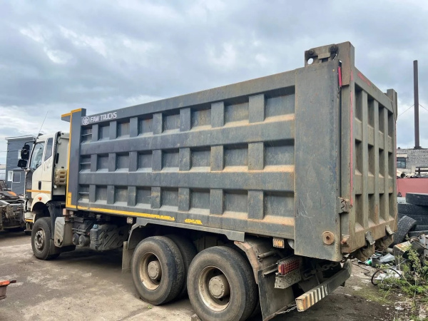 FAW CA3250P66K24T1E5 — Б/У, 2023 г.