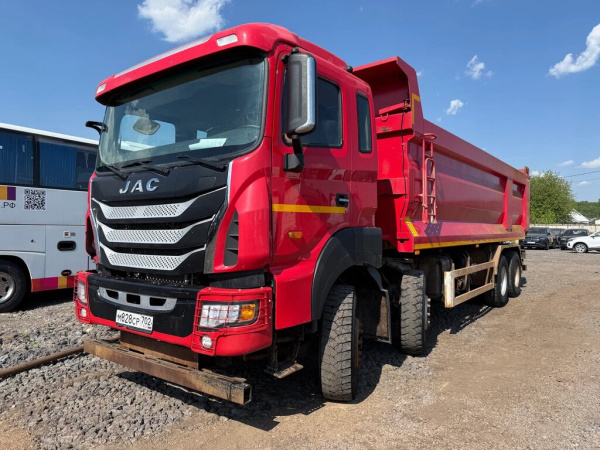 JAC N410 8x4 Самосвал — Б/У, 2023 г.