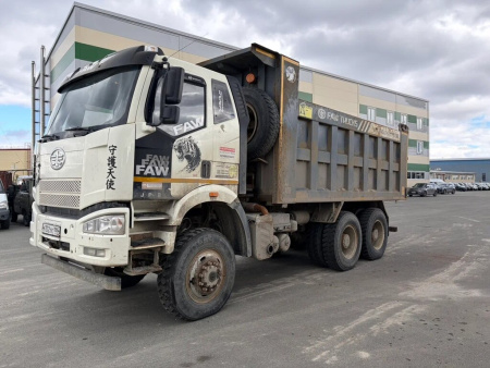 FAW J6 6x6 Самосвал CA3250P66K24L1TE5 — Б/У, 2023 г.