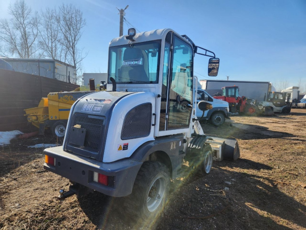 BULL SL100 — Б/У, 2024 г.