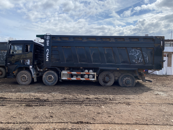 Shacman (Shaanxi) SX 8x4 Самосвал SX331863366 — Б/У, 2023 г.