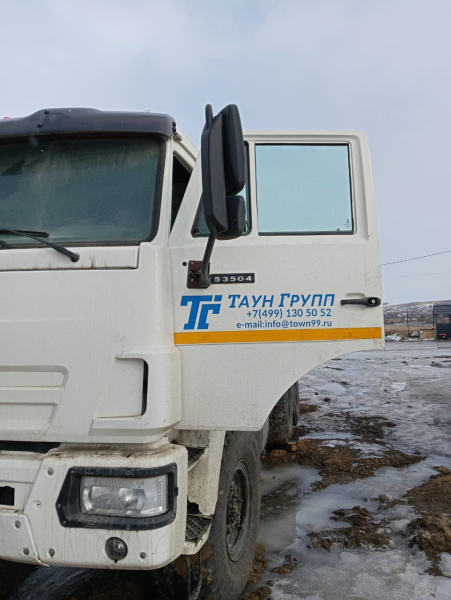 КамАЗ 53504 6x6 Седельный тягач 53504-50 — Б/У, 2022 г.