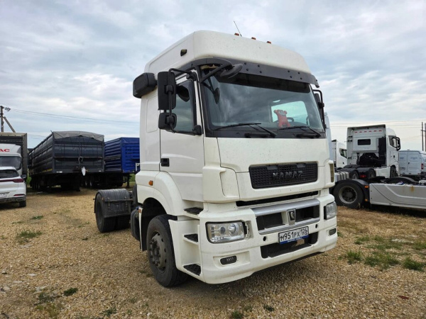 КамАЗ 5490 4x2 Седельный тягач 5490-S5 — Б/У, 2018 г.